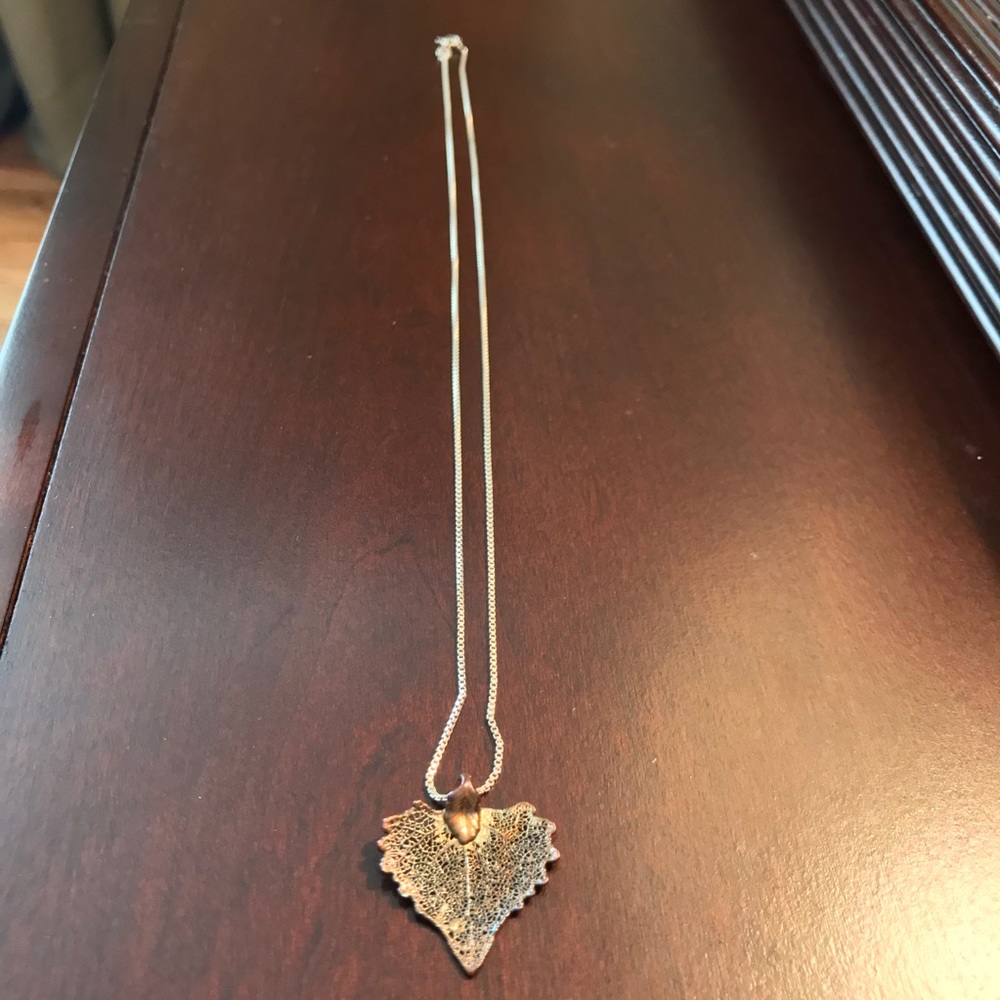 Leaf pendant sterling silver necklace